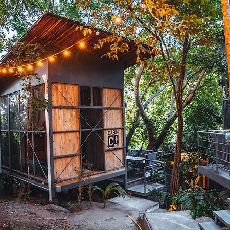 Warehouse Hostel Koh Tao Exteriör bild