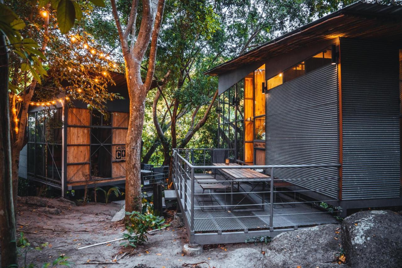 Warehouse Hostel Koh Tao Exteriör bild