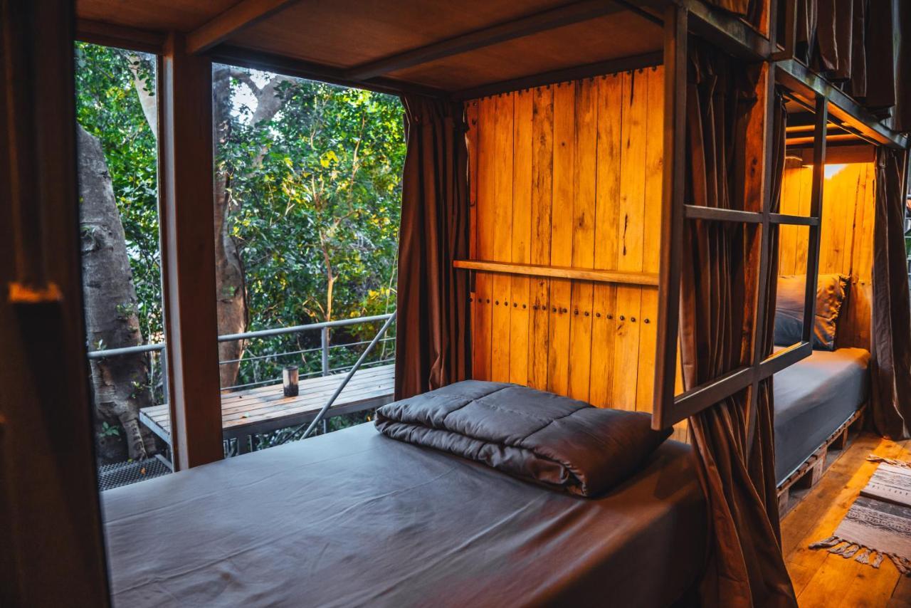 Warehouse Hostel Koh Tao Exteriör bild